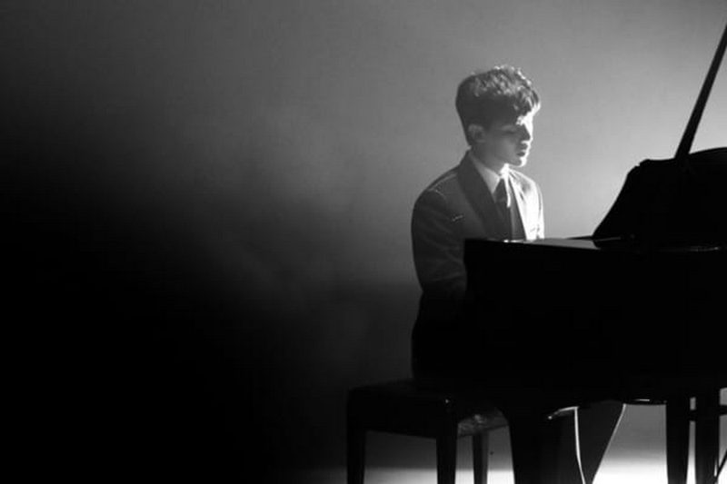 Mơ thấy đàn piano là điềm gì và giải mã bí ẩn con số 7 Chiêm bao thấy bản thân đang đánh đàn, học đàn là điềm báo tốt lành